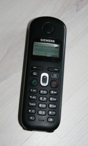 Lösaktig telefon